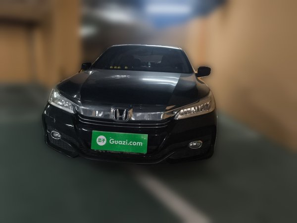 Honda Accord 2016, 118900 км, за 9536 USD