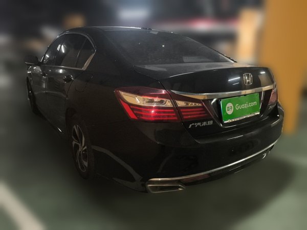 Honda Accord 2016, 118900 км, за 9536 USD