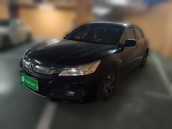 Honda Accord · 2016 год