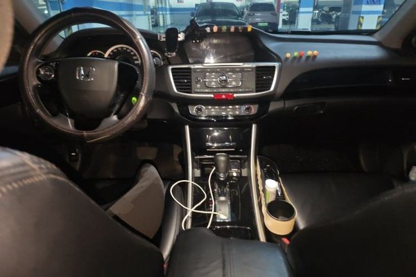 Honda Accord 2016, 124900 км, за 8815 USD - фото 10