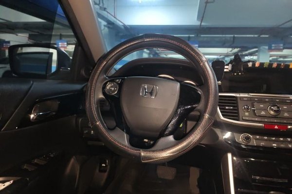 Honda Accord 2016, 124900 км, за 8815 USD - фото 11