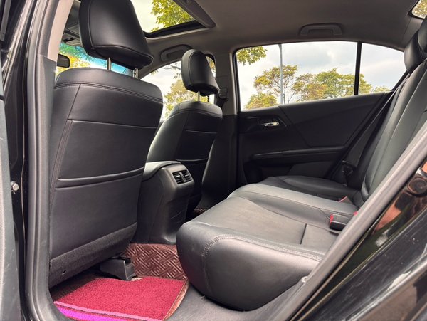 Honda Accord 2016, 129300 км, за 10378 USD - фото 12