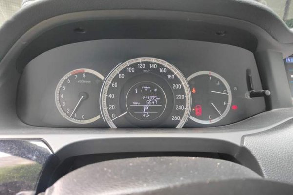 Honda Accord 2016, 144300 км, за 10437 USD - фото 8