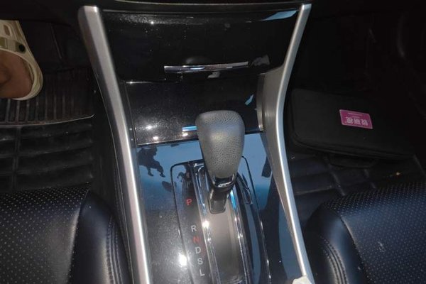 Honda Accord 2016, 152000 км, за 9048 USD - фото 14
