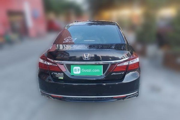 Honda Accord 2016, 152000 км, за 9048 USD