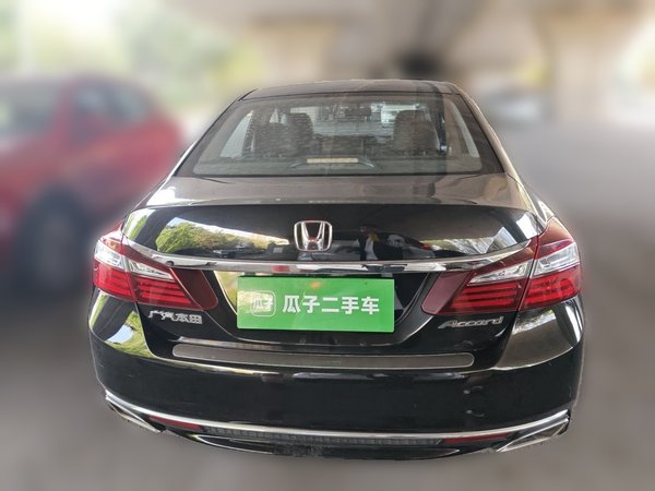 Honda Accord 2016, 180100 км, за 10048 USD