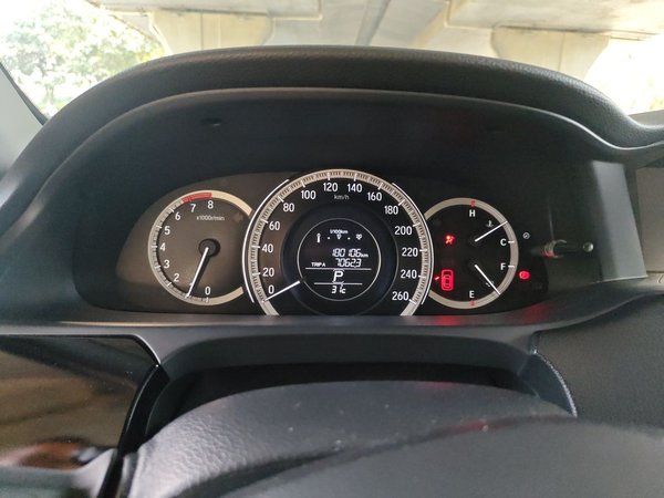 Honda Accord 2016, 180100 км, за 10048 USD - фото 12