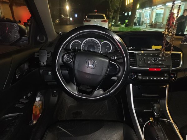 Honda Accord 2016, 183000 км, за 10505 USD - фото 11