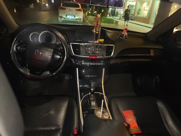 Honda Accord 2016, 183000 км, за 10505 USD - фото 10