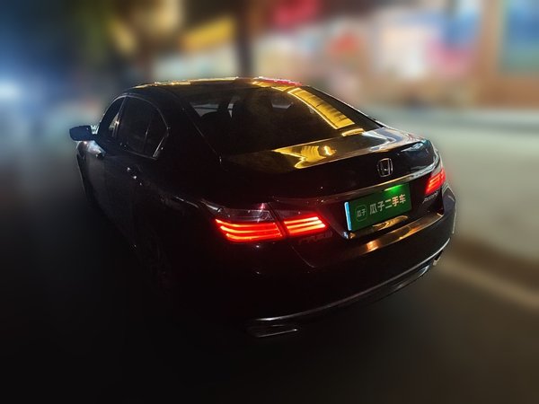 Honda Accord 2016, 183000 км, за 10505 USD