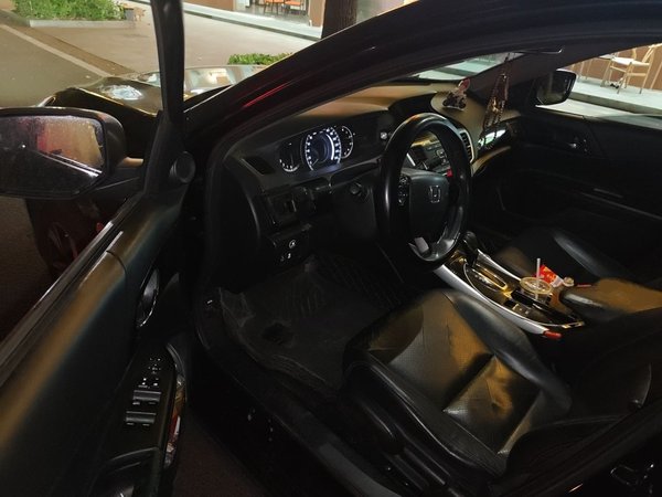 Honda Accord 2016, 183000 км, за 10505 USD - фото 17