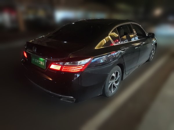 Honda Accord 2016, 183000 км, за 10505 USD - фото 6