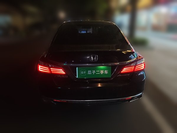 Honda Accord 2016, 183000 км, за 10505 USD