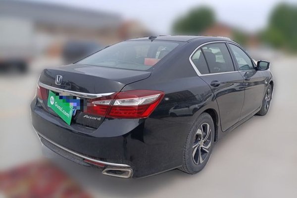 Honda Accord 2016, 86400 км, за 11983 USD - фото 6