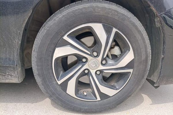Honda Accord 2016, 86400 км, за 11983 USD - фото 8