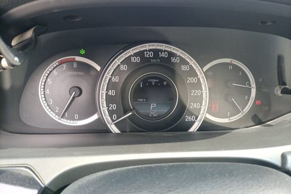 Honda Accord 2016, 86400 км, за 11983 USD - фото 10