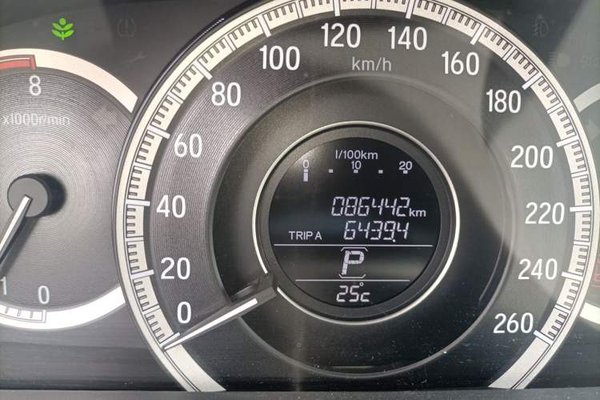 Honda Accord 2016, 86400 км, за 11983 USD - фото 11