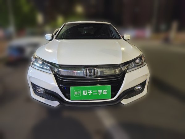 Honda Accord 2016, 155900 км, за 8335 USD