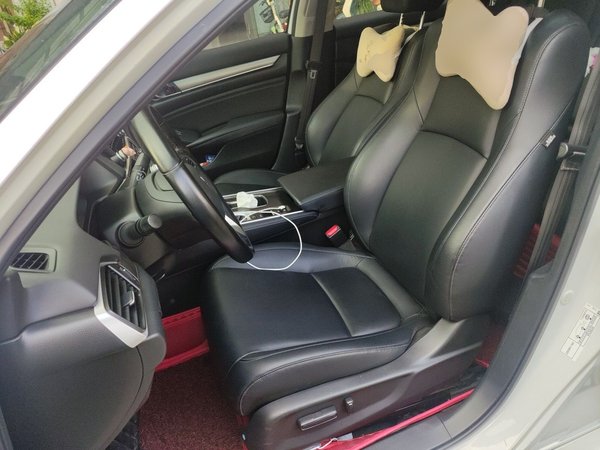 Honda Accord 2018, 56300 км, за 14565 USD