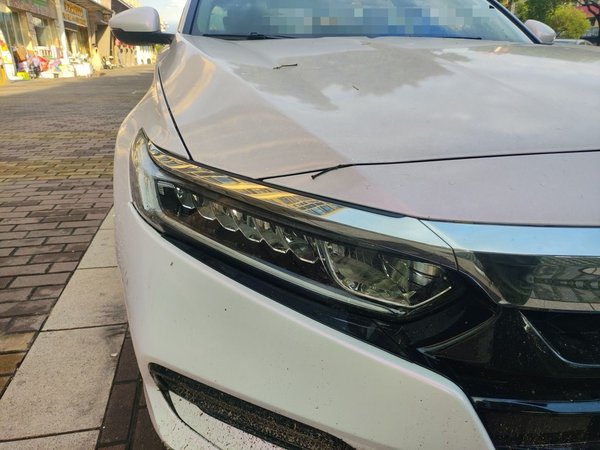 Honda Accord 2018, 56300 км, за 14565 USD - фото 16