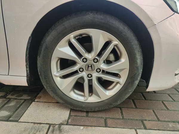 Honda Accord 2018, 56300 км, за 14565 USD - фото 17