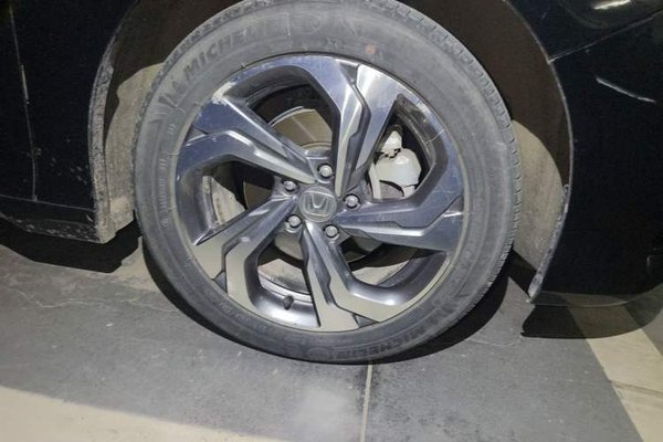Honda Accord 2018, 50400 км, за 15270 USD