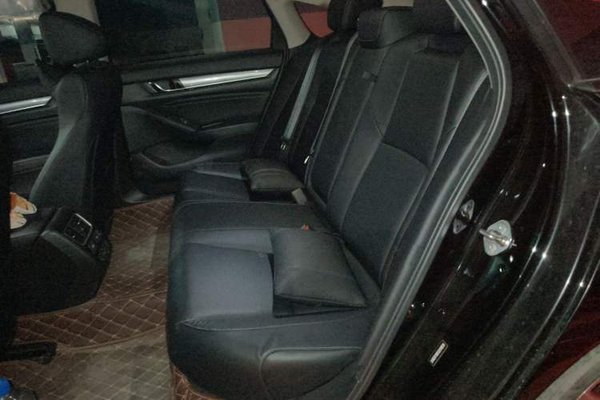 Honda Accord 2018, 50400 км, за 15270 USD - фото 14