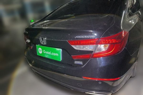 Honda Accord 2018, 50400 км, за 15270 USD