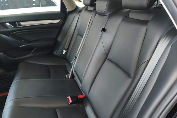 Honda Accord 2018, 51800 км, за 17018 USD - фото 20