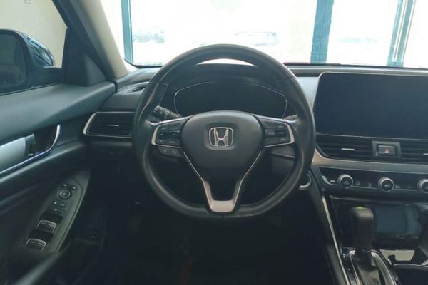 Honda Accord 2018, 51800 км, за 17018 USD - фото 14
