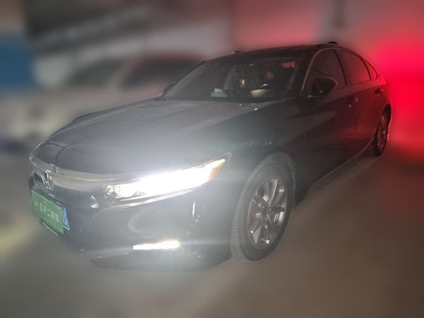 Honda Accord · 2018 год