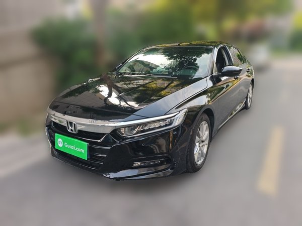 Honda Accord · 2018 год