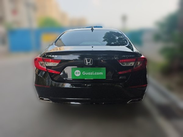 Honda Accord 2018, 74800 км, за 13729 USD