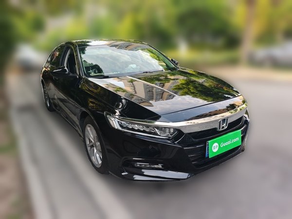 Honda Accord 2018, 74800 км, за 13729 USD