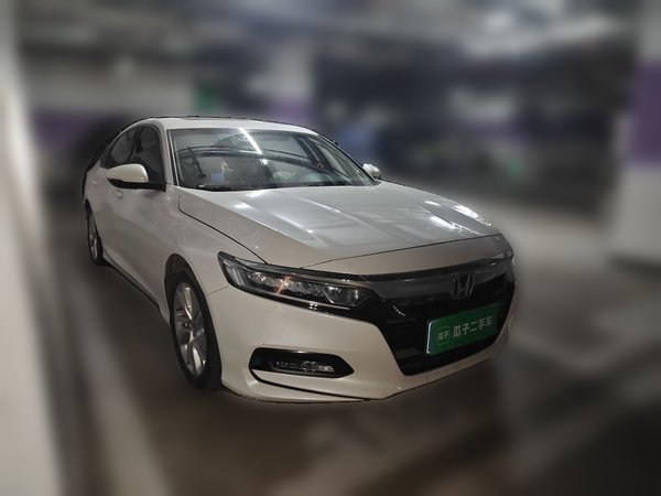Honda Accord 2018, 103200 км, за 12902 USD