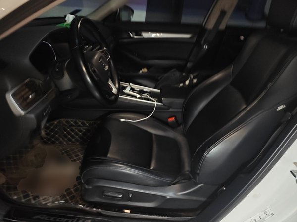 Honda Accord 2018, 103200 км, за 12902 USD - фото 16