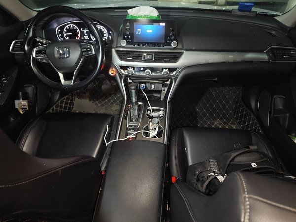 Honda Accord 2018, 103200 км, за 12902 USD - фото 10
