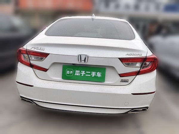 Honda Accord 2018, 46800 км, за 15673 USD