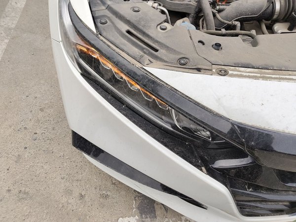 Honda Accord 2018, 46800 км, за 15673 USD - фото 7