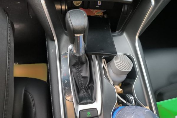 Honda Accord 2018, 52000 км, за 15992 USD - фото 13