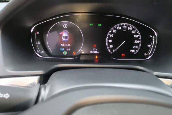 Honda Accord 2018, 52000 км, за 15992 USD - фото 11