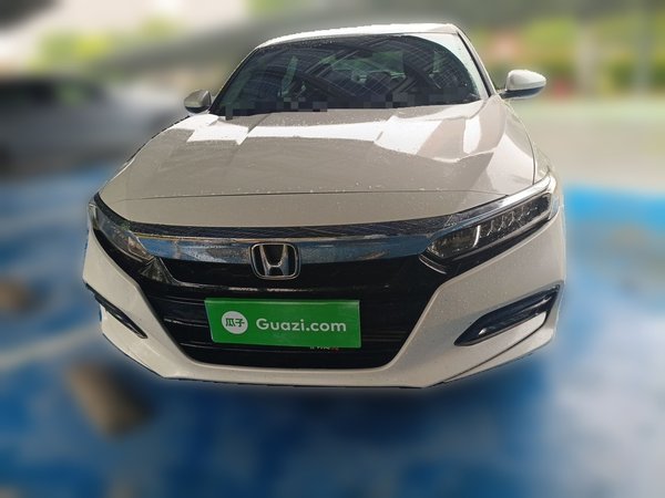 Honda Accord 2018, 60800 км, за 13641 USD