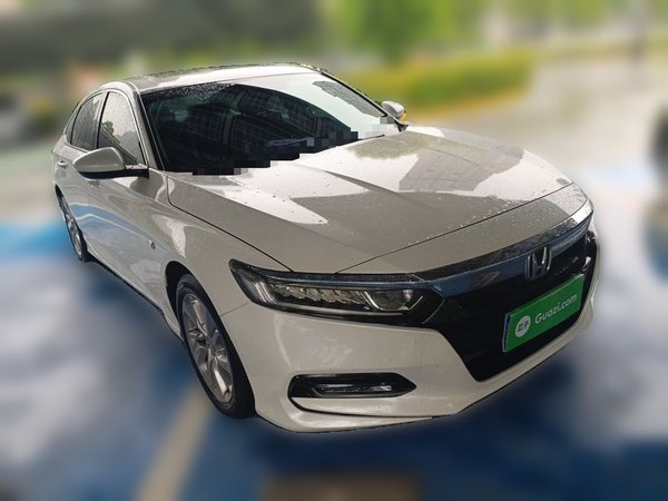 Honda Accord 2018, 60800 км, за 13641 USD