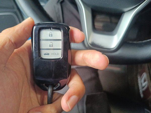 Honda Accord 2018, 60800 км, за 13641 USD - фото 17