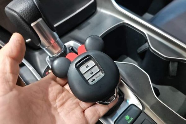 Honda Accord 2018, 63500 км, за 15381 USD - фото 29