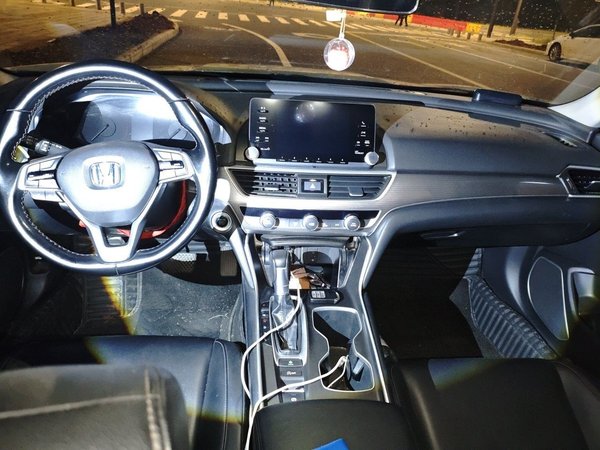 Honda Accord 2018, 64900 км, за 13194 USD - фото 10