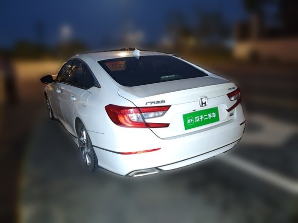 Honda Accord 2018, 64900 км, за 13194 USD