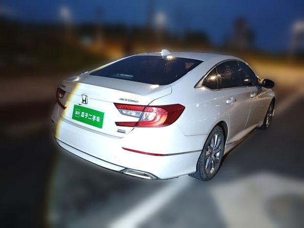 Honda Accord 2018, 64900 км, за 13194 USD - фото 6