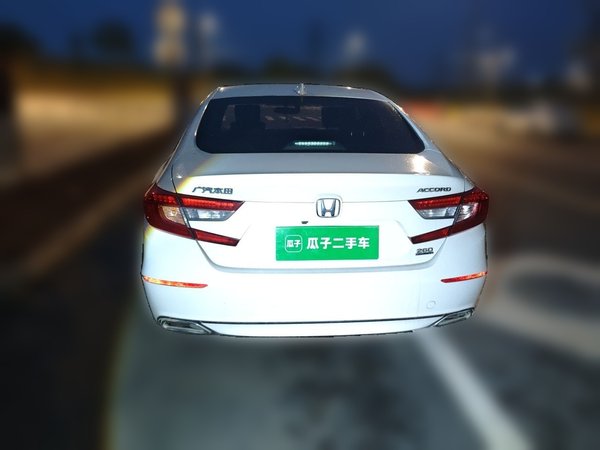 Honda Accord 2018, 64900 км, за 13194 USD