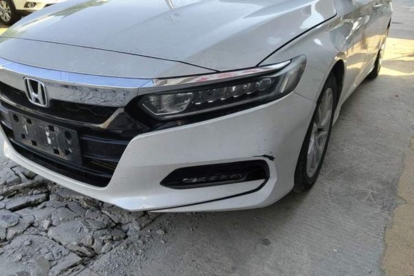 Honda Accord 2018, 66900 км, за 13376 USD - фото 9